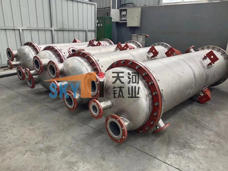 30平方米列管換熱器批量發(fā)貨